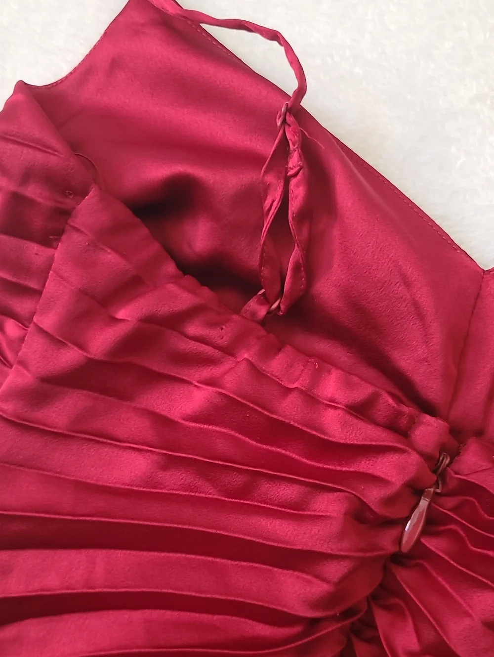 Abercrombie Giselle Sunburst Pleated Maxi Dress Ruby Red Burgundy XS Art To Wear
